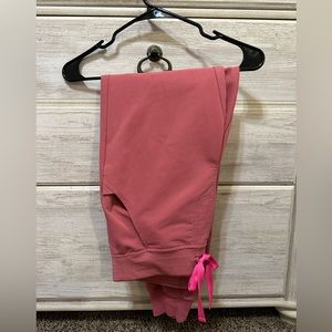 Figs Quartz Breast Cancer Awareness